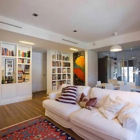Apartment Entire In